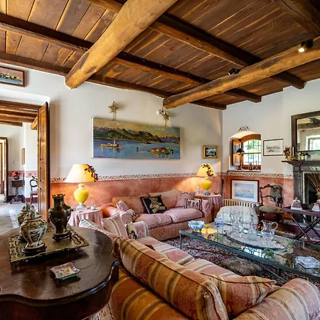 Alloggio in famiglia Harmonia - Luxury - - Arona - By Guestaly